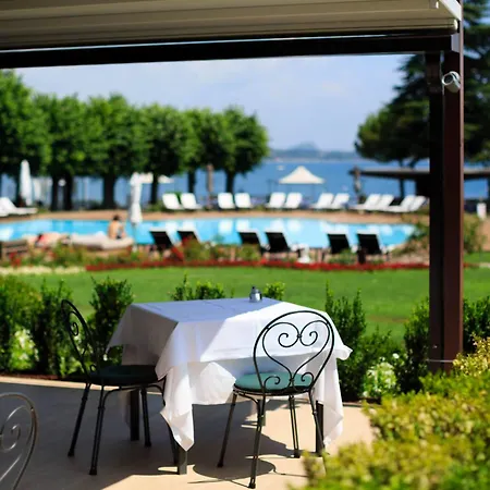 Splendido Bay Luxury 5* Padenghe sul Garda
