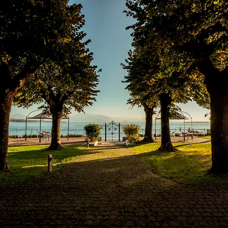Szálloda Splendido Bay Luxury Padenghe sul Garda
