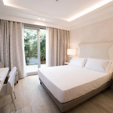 Szálloda Splendido Bay Luxury 5*
