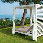 Splendido Bay Luxury Hotel