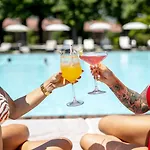 Splendido Bay Luxury Hotel