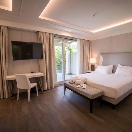 Splendido Bay Luxury Hotel 5*