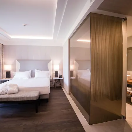 Splendido Bay Luxury Hotel 5*