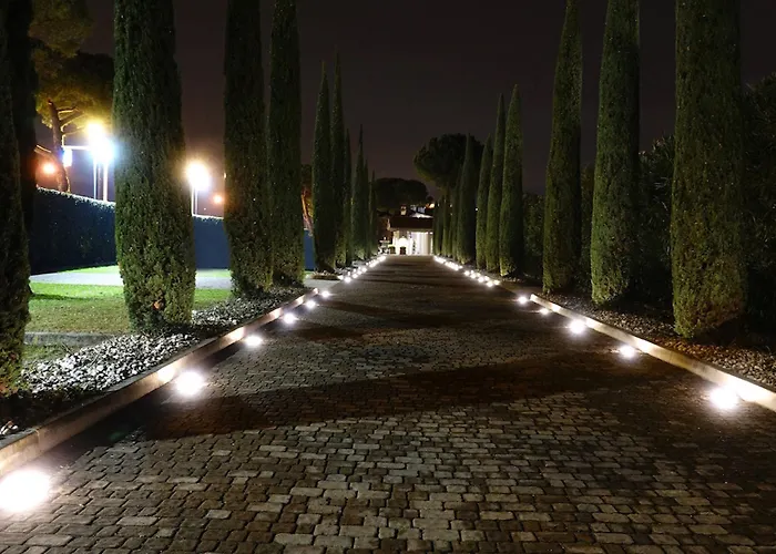 Отель Splendido Bay Luxury Паденге-суль-Гарда